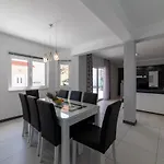 Apartment Ban *
