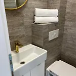 Ban Apartment *