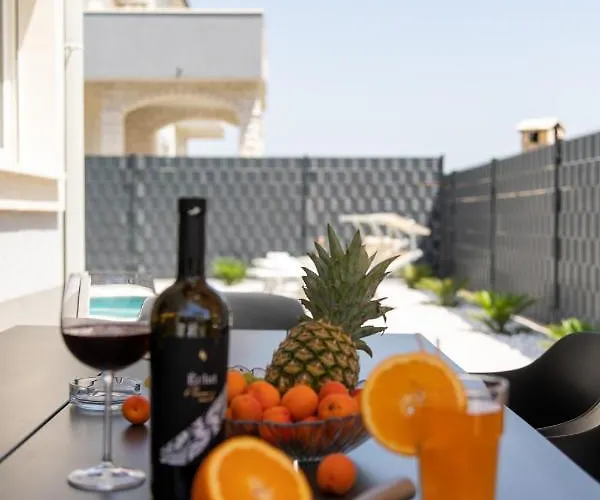 Апартаменти Ban Трогір