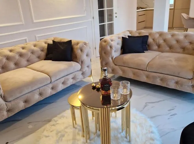 Ban Апартаменти Трогір