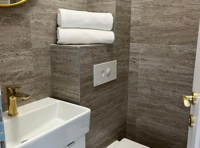 Апартаменти Ban